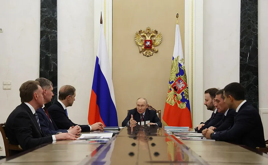 普京力推俄化工产业发展 振威鞑靼石油化工展搭建中俄企业合作桥梁